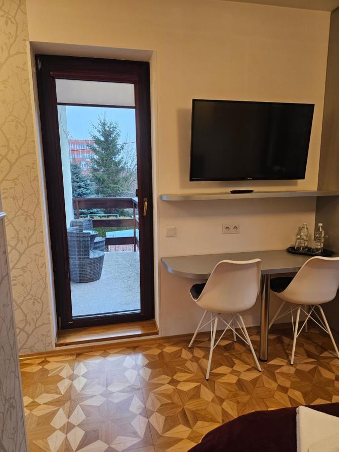 Bajland Varšava